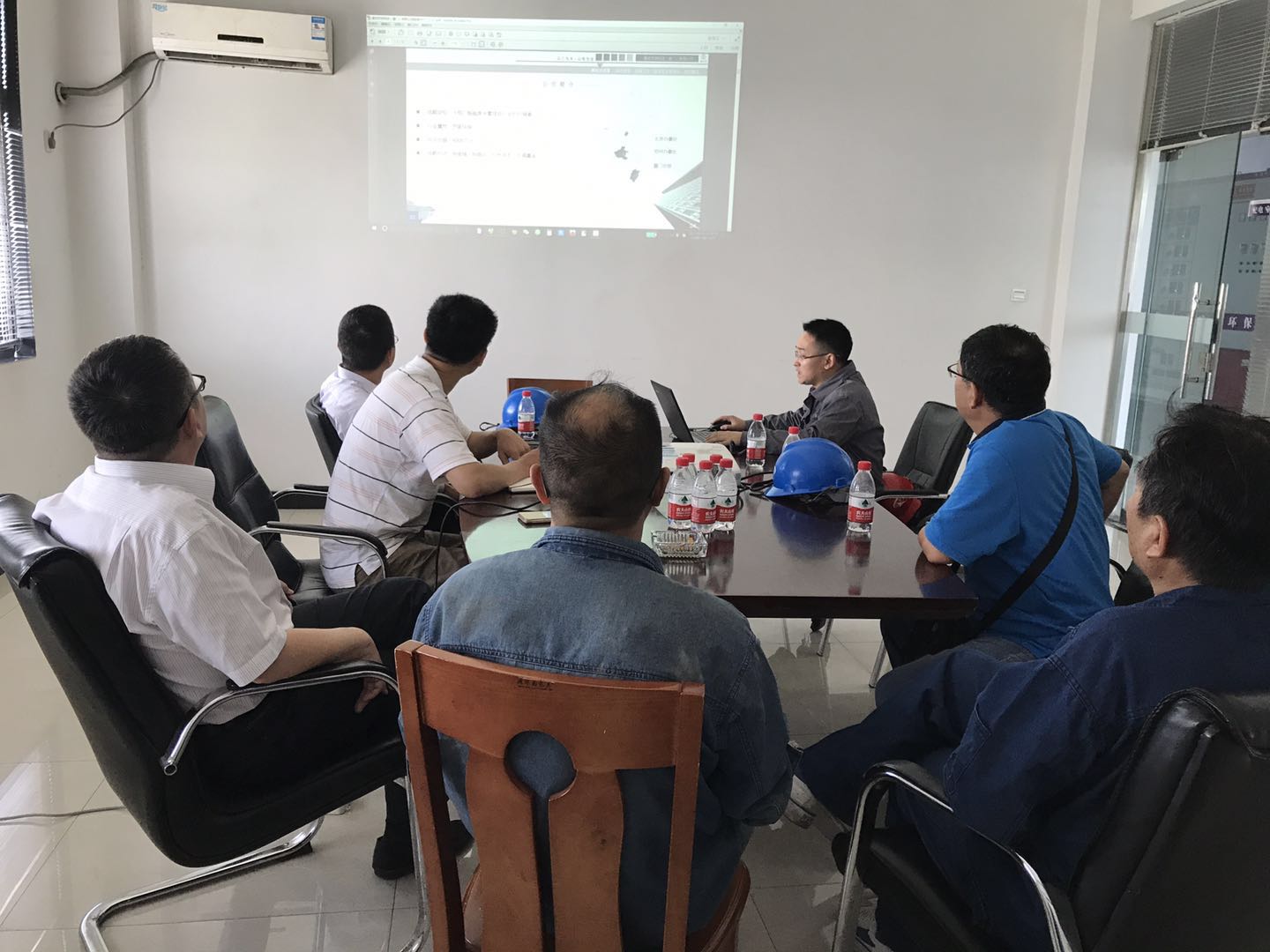 華電集團科工水務(wù)公司付總一行蒞臨焦作萬(wàn)方項目部考察交流